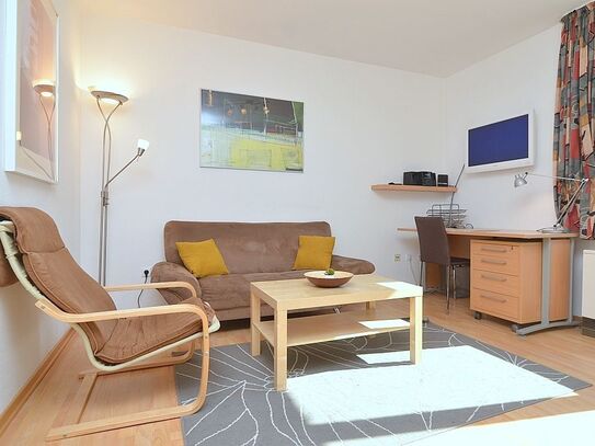 Modern möblierte 2-Zimmer-Wohnung mit WLAN und Balkon direkt in der Innenstadt