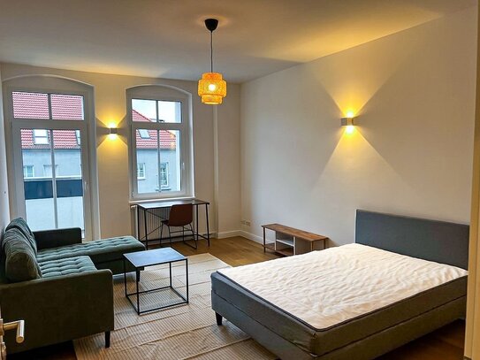 Freies großes WG-Zimmer ab sofort!! Unbefristet + Pauschalmiete! mit Balkon! Erstbezug!