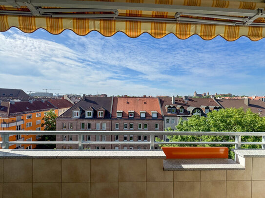 Über den Dächern der Stadt mit Blick auf die Burg