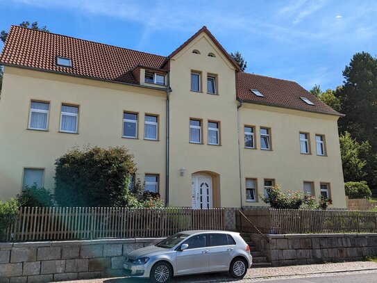 Mehrfamilienwohnhaus in 08141 Reinsdorf, Straße der Befreiung (neben 51)