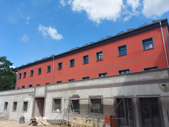 Energieeffizentes Wohnen in einem Rückgebäude in Neubauqualität 4 Zi-Maisonette-Whg.mit großer Terrasse