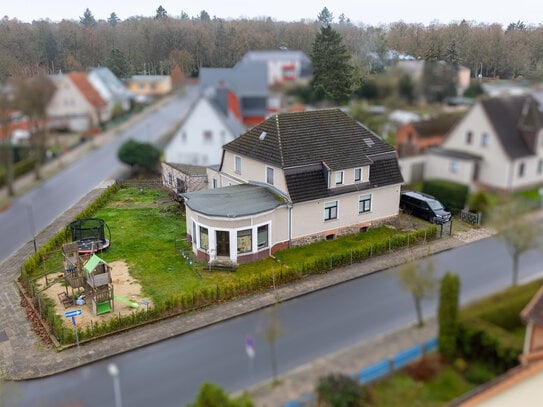 Flexibles geräumiges Ein- oder Zweifamilienhaus in ruhiger Wohnlage