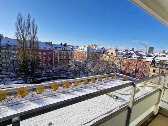 Zentrale Lage trifft wunderbaren Balkon