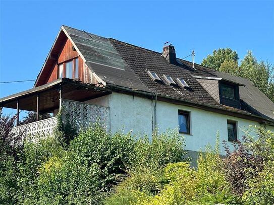 Westerburg gute Stadtlage! Einfamilienhaus mit Möglichkeiten, Voll Sanierung!