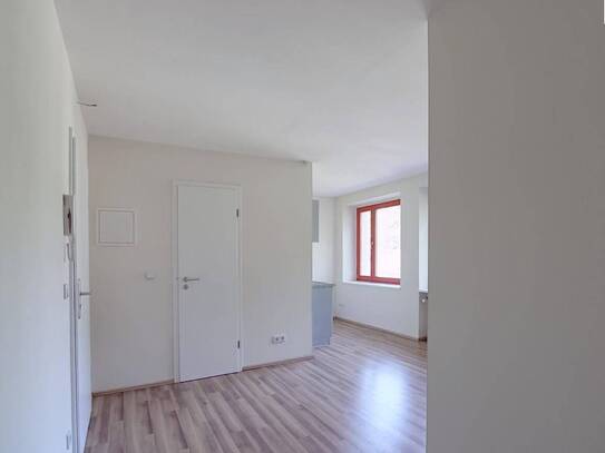 gz-i.de: Sonniges Apartment mit Badewanne!