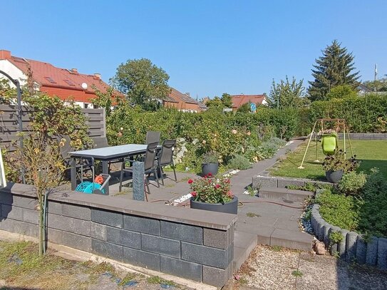 Neuwertiges Haus am Lübarser Feld mit großem Grundstück