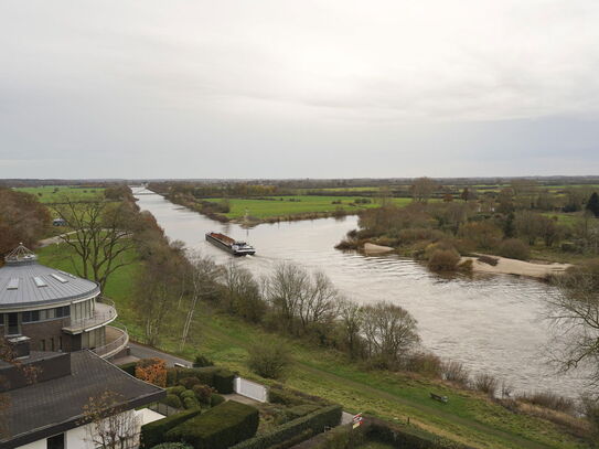 Weserblick: 4-Zimmerwohung mit Balkon - Wohntraum in Achim