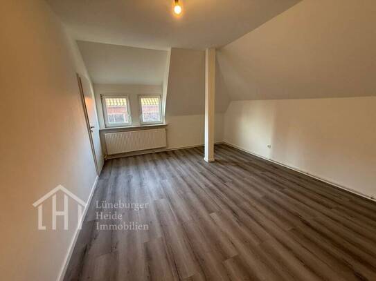 Renovierte 3-Zimmer Wohnung in Groß Liedern