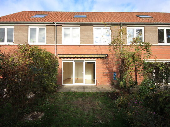 Familienfreundliches Reihenmittelhaus mit Carport in der Parkstadt Falkensee auf sonnigem Südgarten