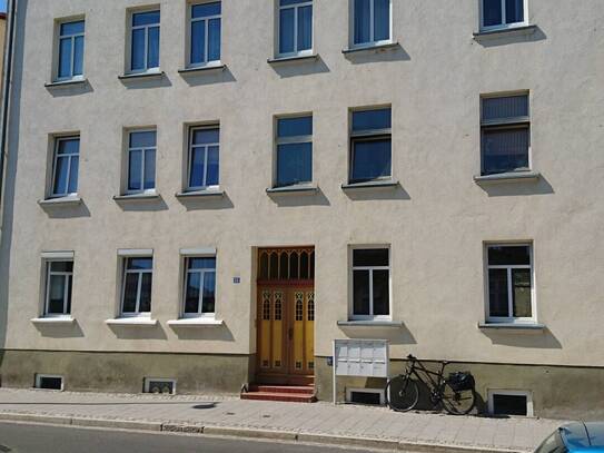 sonnige & gepflegte 2 Zi. Wohg. mit Wannebad & EBK in Altstadtnähe von Stralsund
