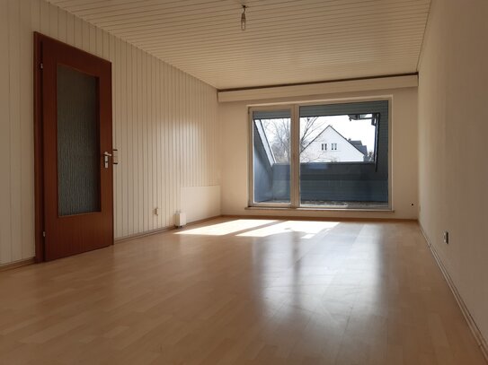 2 ZKB-Dachgeschosswohnung mit Loggia (St. Ingbert-Rohrbach)