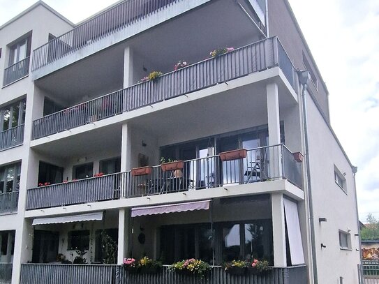 Traumhafte Neubau-Wohnung Berrierefrei mit Balkon, Aufzug und Stellplatz