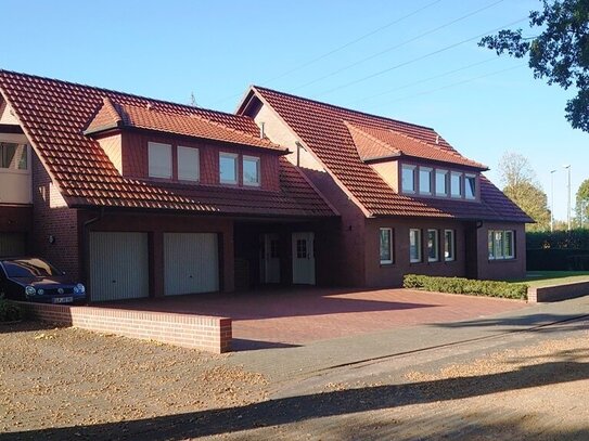 2 Zimmer Wohnung mit Garage & Dachterrasse in zentraler Lage