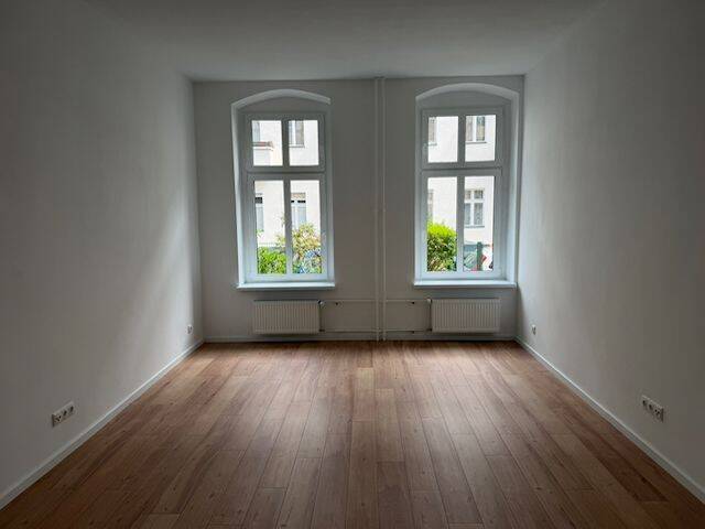 Erstbezug nach umfassender Sanierung: Wunderschöne Wohnung in der Siemensstadt - Photo 1