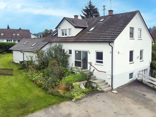 Familien-Domizil mit großem Garten . naturnahes Wohnen in ruhiger Lage nahe Biberach