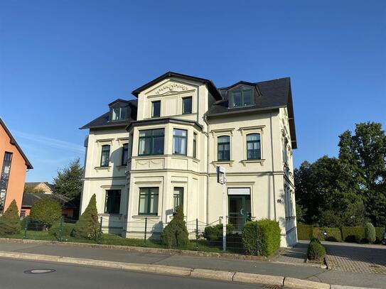 Dachgeschosswohnung mit Balkon vor den Toren von Chemnitz