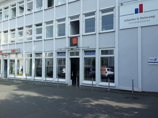 Hochwertiges Ladenlokal oder Büro mit Schaufenster in Lüdenscheid - Buckesfeld