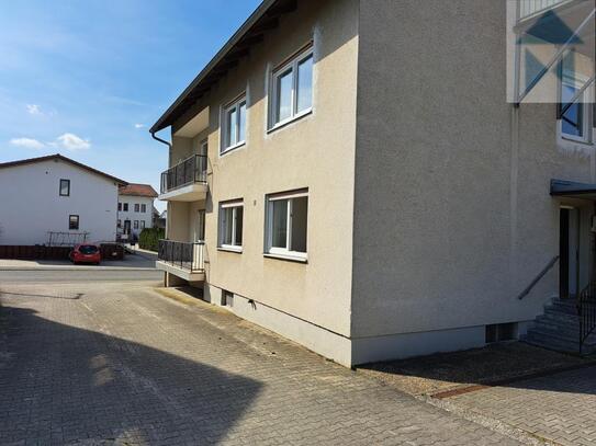 Straubing Alburg - Top Objekt! 4 ZKB, WC, Balkon, Stellplatz.