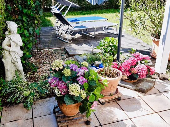 Traumhafte Gartenwohnung in gesuchter Lage Waldkraiburgs mit großer Terrasse und toller Einbauküche