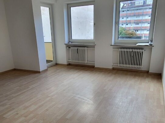 Gemütliche 3-Zimmerwohnung mit Balkon!