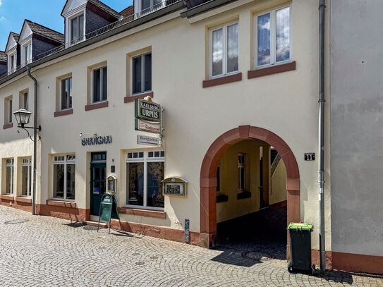 Charmante Maisonette-Wohnung mit zusätzlichem Restaurant in Ottweiler – Ländliches Leben, städtisches Wohnen!