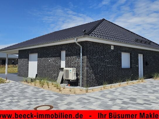 # Büsum/Neuenkoog: Moderner Neubau-Bungalow in Top Lage auf Eigenland!