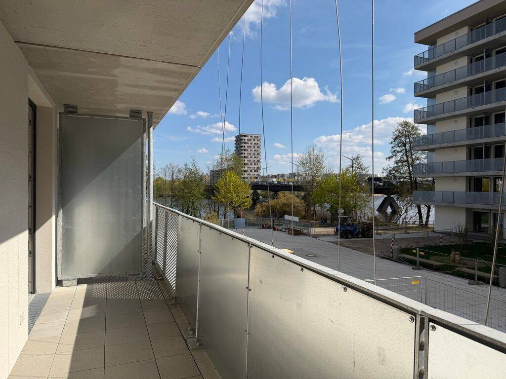 Wohnen am Havelufer: Moderne 3-Zimmer-Wohnung mit Balkon u. Wasserblick - Photo 1