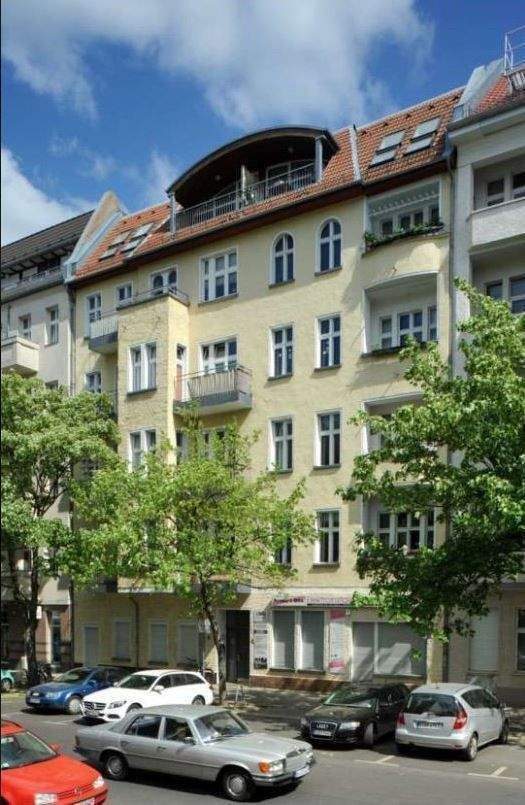 Attraktive Dachgeschosswohnung mit Terrasse im Herzen von Prenzlauer Berg