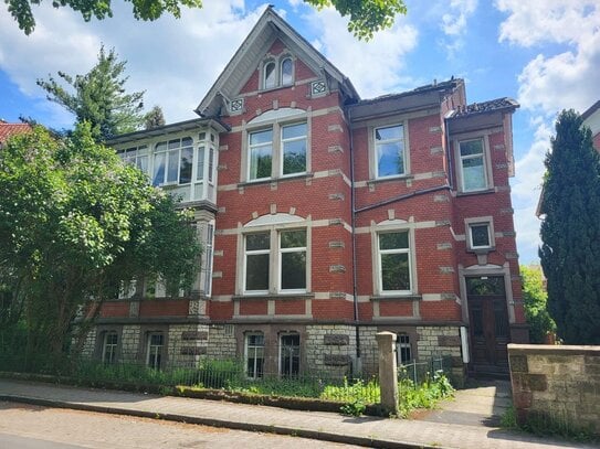 Belle-Etage mit WIGA und Balkon, Ostviertel, Nähe Schwänchenteich, 1.OG, 4 Zimmer SW