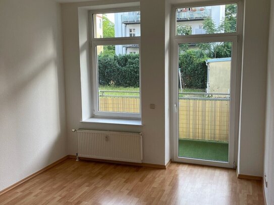 schöne 2-Raumwohnungmit Balkon in Stadtfeld Ost!!!