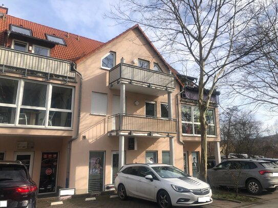 KAPITALANLAGE ! Gepflegte 2-Zimmer-Eigentumswohnung mit Wintergarten und Tiefgaragenstellplatz in schöner Wohnlage von…