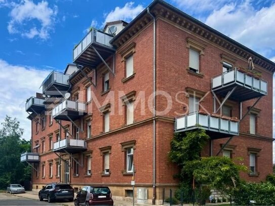 Moderne Altbauwohnung am Rangierbahnhof mit Balkon