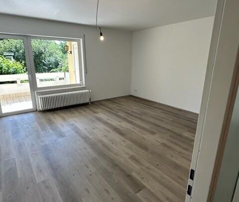 2 Zimmer Erdgeschosswohnung mit Balkon