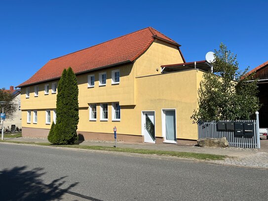 Größer Wohnen - preiswert Leben! Zweifamilienhaus in Dardesheim!