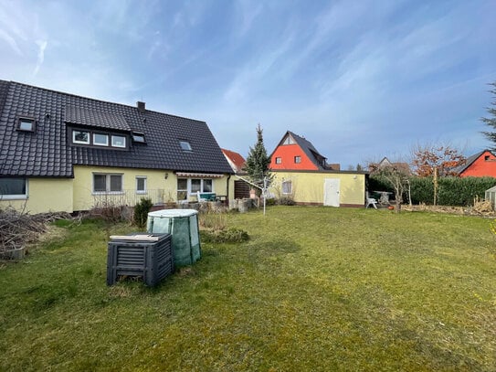 Erdgeschosswohnung mit ca. 400 m² großem Garten in Nürnberg Gebersdorf