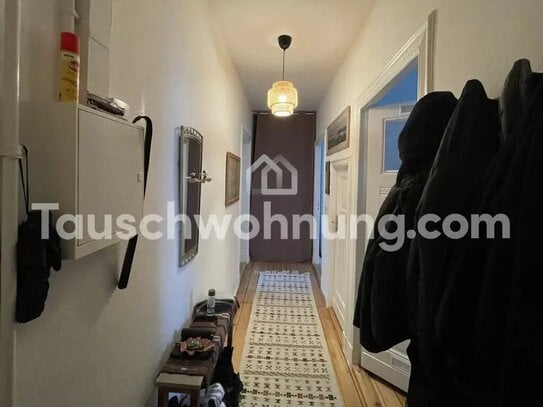 [TAUSCHWOHNUNG] Schöne renovierte 2 z alt-bau in Fhain für 3-Z Wohnung