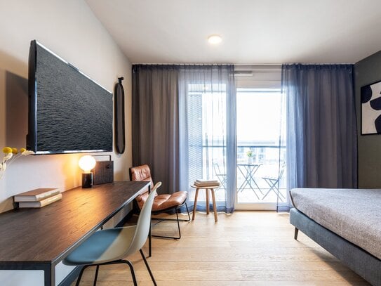 Design Serviced APARTMENTS mit Wlan, TV, Balkon, Küche, Waschmaschine, Trockner, Stellplatz