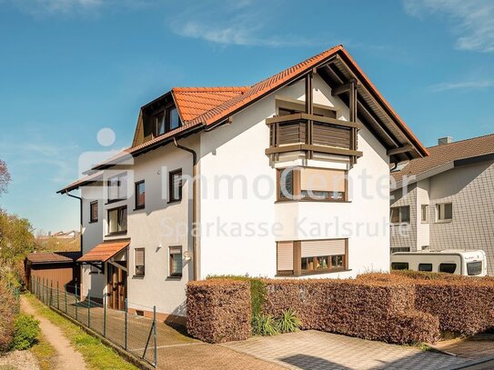 Tolle Alternative zum kleinen Haus! Großzügige 3,5 Zimmer-Maisonette-ETW mit Gartenanteil