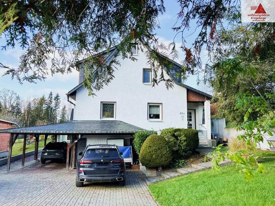 Großes Einfamilienhaus in Amtsberg nahe Chemnitz mit Carport, Sonnenterrassen, Garten und Bungalow