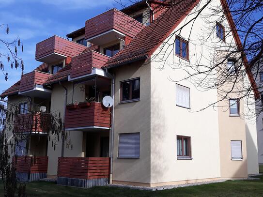 Schöne 3 Raumwohnung im 1.OG Balkon