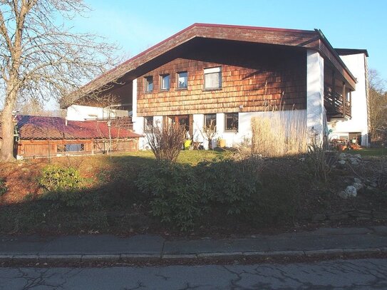 Großzügiges Wohnhaus in ruhiger Wohnlage der Stadt Bad Kötzting