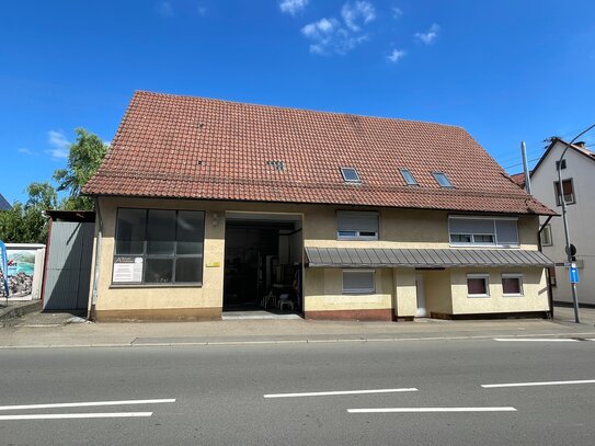 KFZ-Werkstatt mit Laden oder Imbiss und 2 Wohnungen in Geislingen