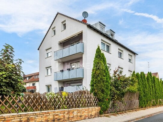 Attraktive 4-Zimmer-Wohnung mit Terrasse, Loggia und Gartennutzung in Veitsbronn