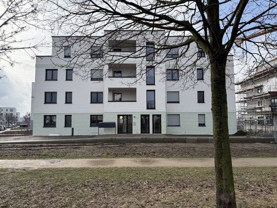 "Erstbezug nach Fertigstellung" - Sonnige Terrassenwohnung am Rande Berlins ***Terrasse + Garten***TG-Stellplatz***