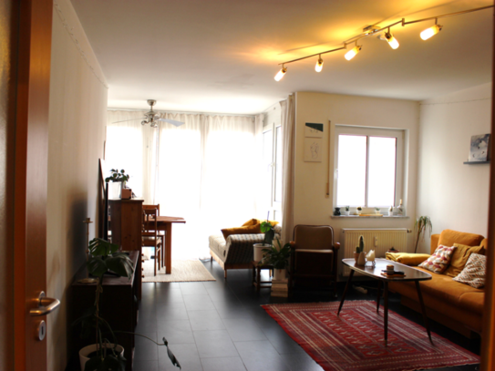 Schöne, helle 2-Zimmer Wohnung im 1.OG / TG-Duplex Nähe Altstadt Regensburg