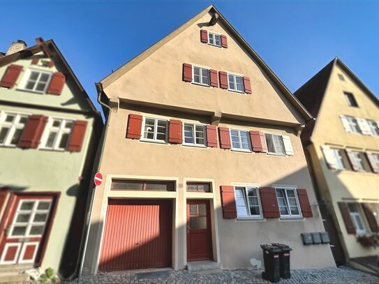 Mehrfamilienhaus in bester Altstadtlage mit Garten