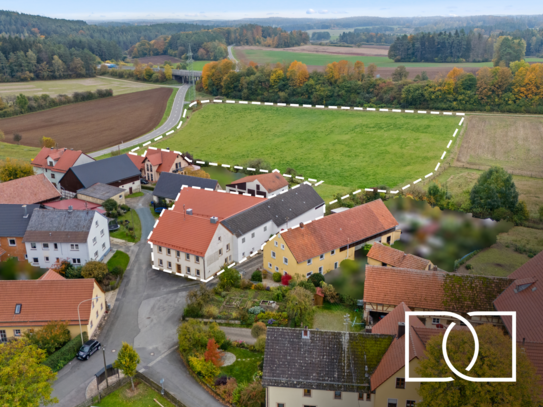 20.400m² Grundstück! Wohnhaus mit großen Nebengebäuden zur flexiblen Nutzung