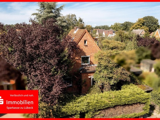 Einfamilienhaus mit verwunschenem Garten