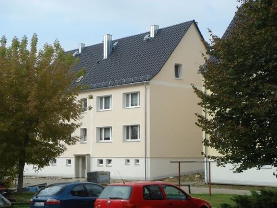 Schöne 1 Zimmer Wohnung in Teichwolframsdorf, komplett saniert