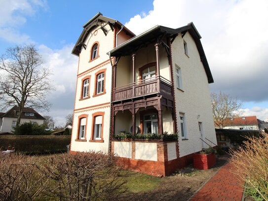 Charmante Altbauwohnung mit wunderschönen Balkon in Hohen Neuendorf – Erstbezug nach Sanierung!